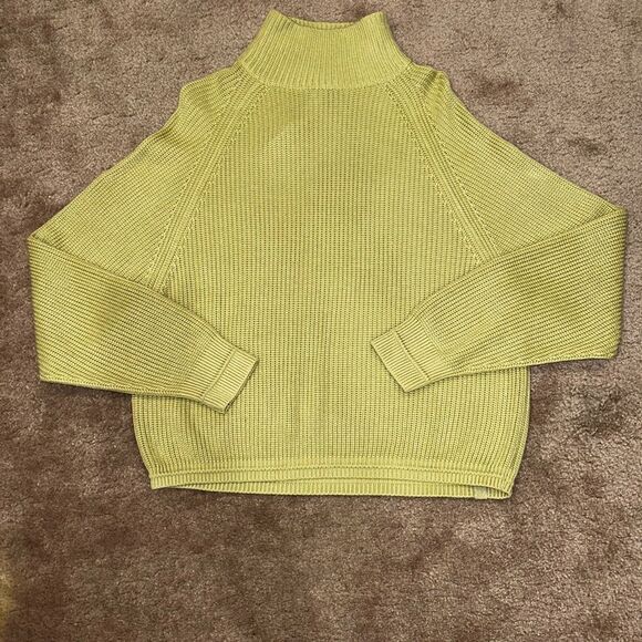 NWOT Lululemon Ribbed Turtleneck Sweater Dew Green Size M/L Cashmere/Cashlu - Picture 4 of 10
